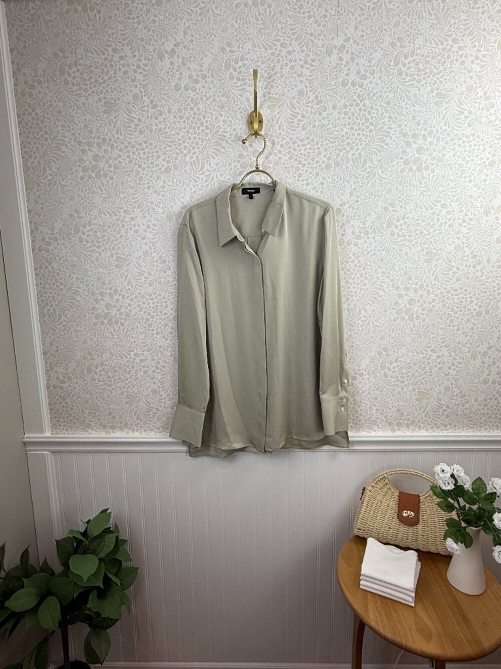 Theory Women's Beige Sunaya 100% Silk Button-Up Shirt - Size - Large